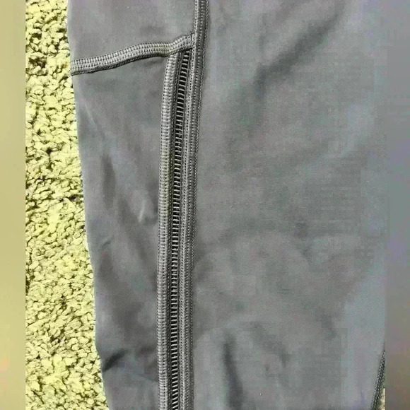 Victoria Secret Sport Purple Leggings | VS Workout Gym Mauve Tights | Size XS - Picture 3 of 3